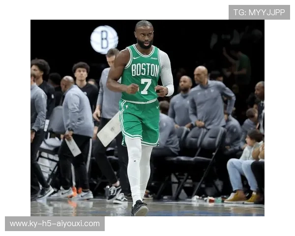 凯尔特人持球突破创造多次制胜机会